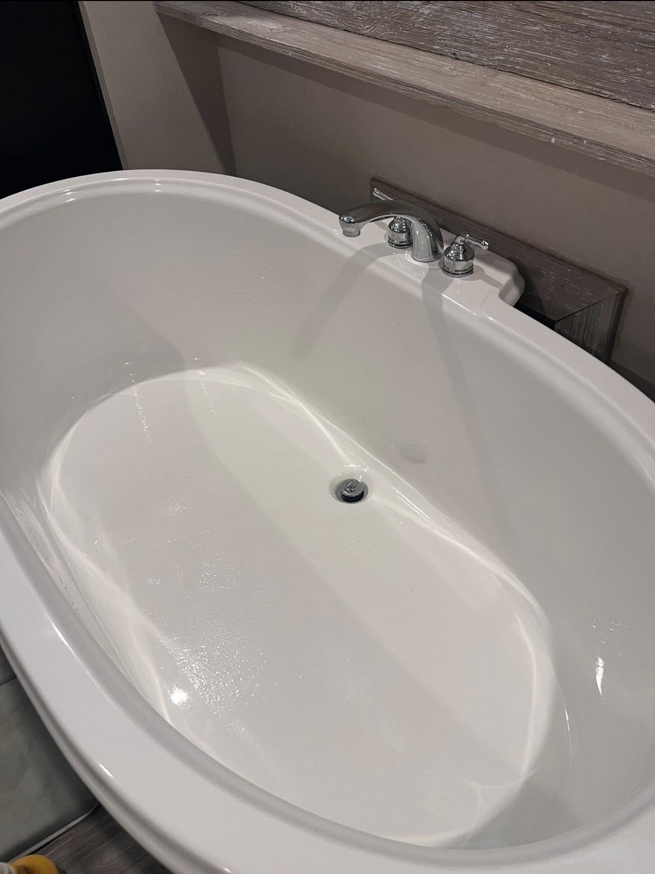 Soaking tub after cleaning, gleaming white